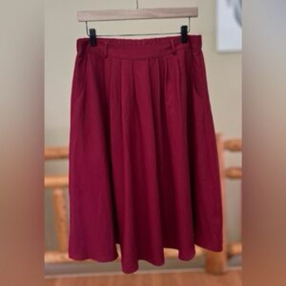 ModCloth Red Women's Skirt